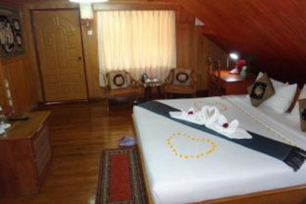 Hill Top Villa Hotel Kalaw Phòng bức ảnh